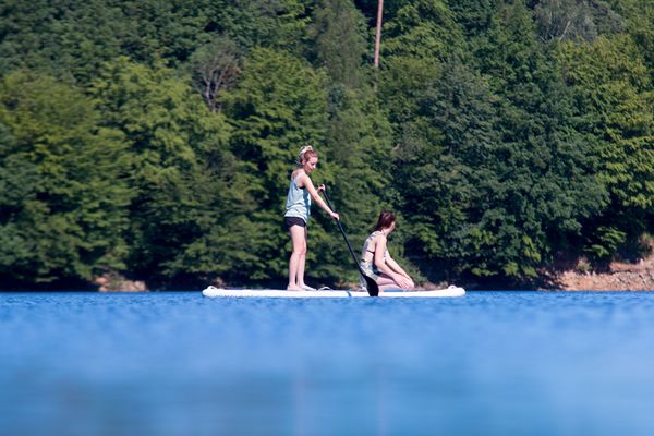 Chicas paddleboard kemp